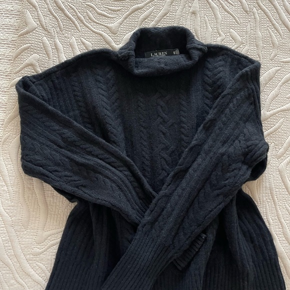 Ralph Lauren 90% wool and 10 cashmere knit sweater - Picture 1 of 4